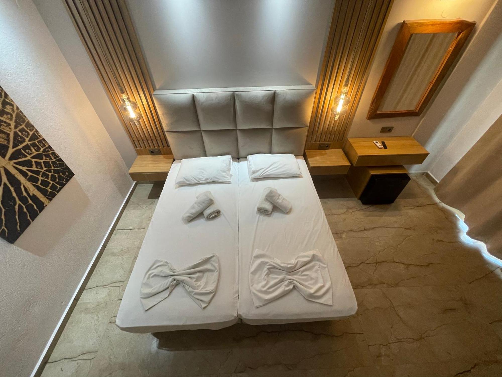 Rachoni Amazing Rooms And Maisonettes Skala Rachoni  ภายนอก รูปภาพ