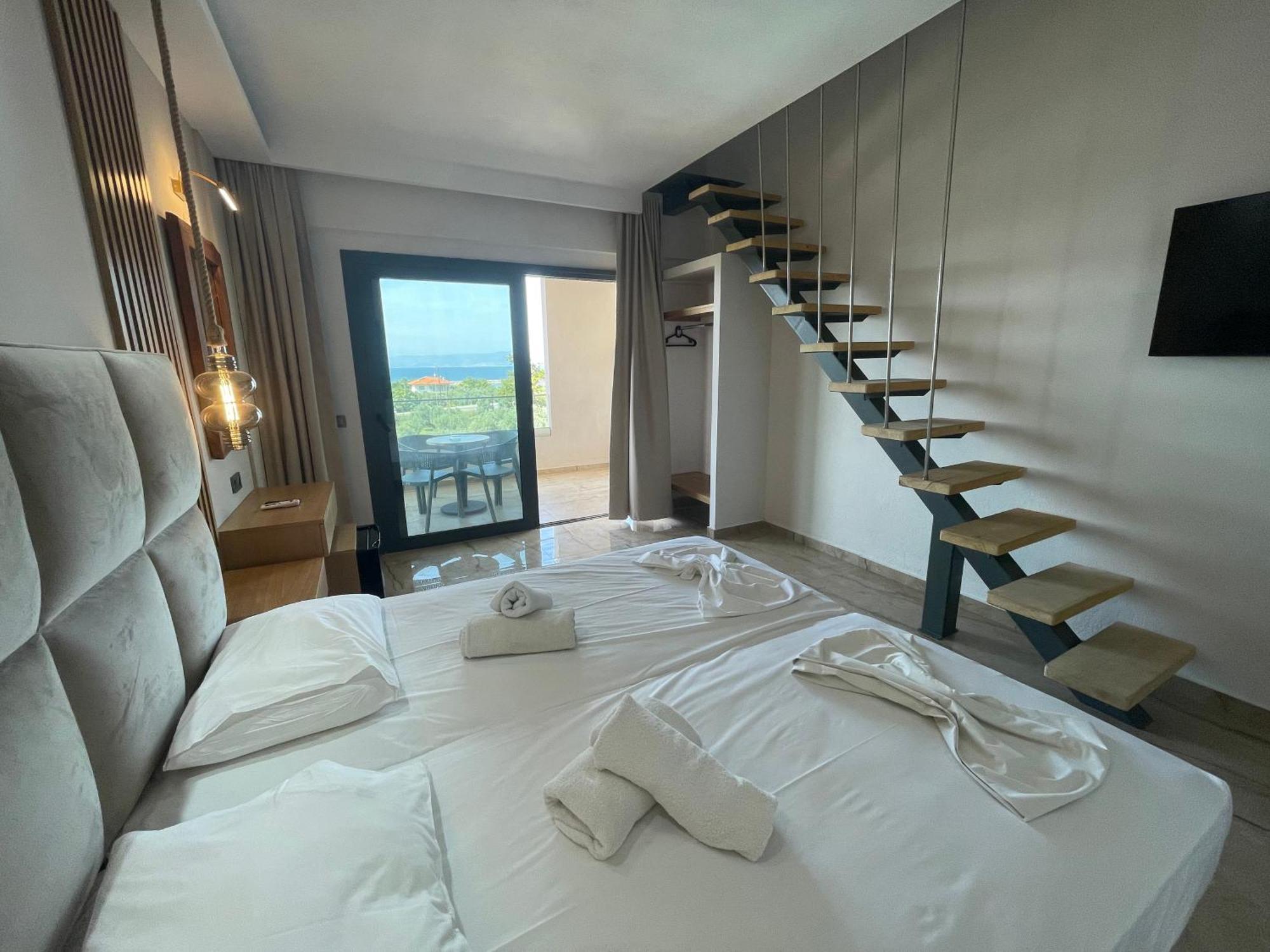 Rachoni Amazing Rooms And Maisonettes Skala Rachoni  ภายนอก รูปภาพ